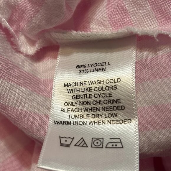 FOXCROFT Top Women's Pink/White with Pockets - size 24W - Picture 9 of 11